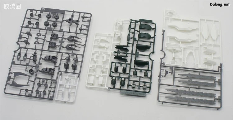 高达铁血的奥尔芬斯 HG 1/144 普通版 34 雷金雷兹朱丽雅 - 图片